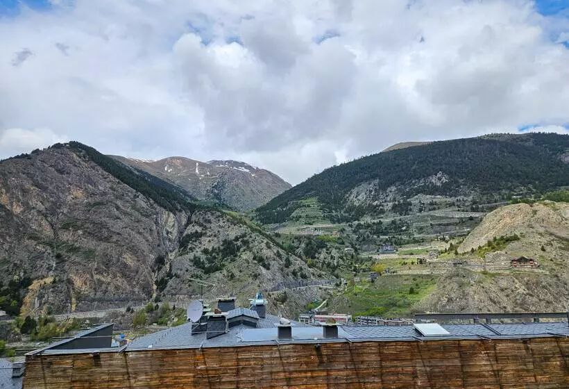 Apartamentos Canillo Ribagrossa 3000