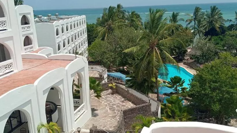 هتل Kaskazi Beach