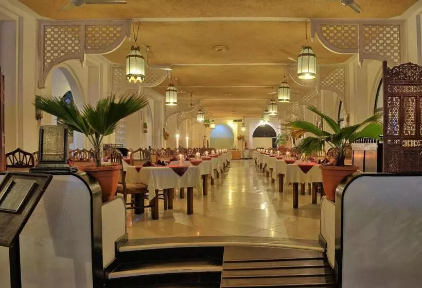 هتل Kaskazi Beach