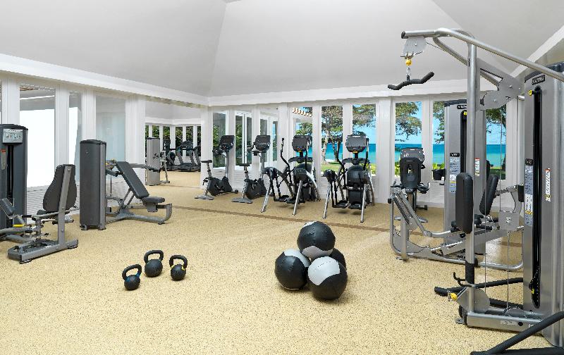 Round Hill Hotel & Villas