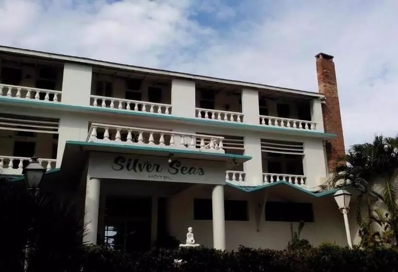 هتل Silver Seas