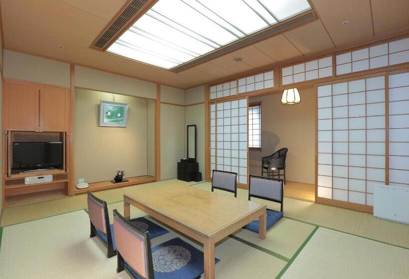 בית מלון כפרי Takarazuka Washington