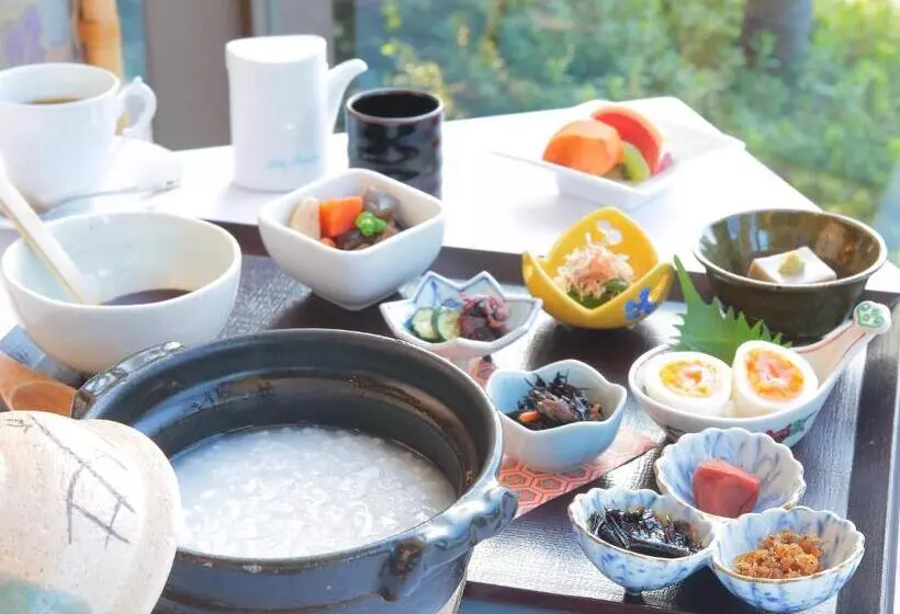 Отель Takarazuka Washington