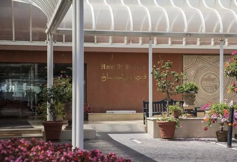 هتل Al Bustan