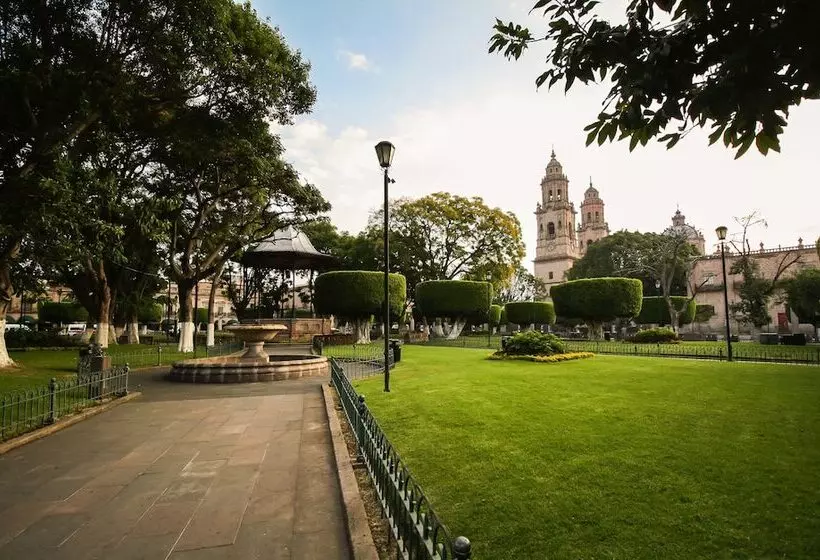 Отель Casino Morelia