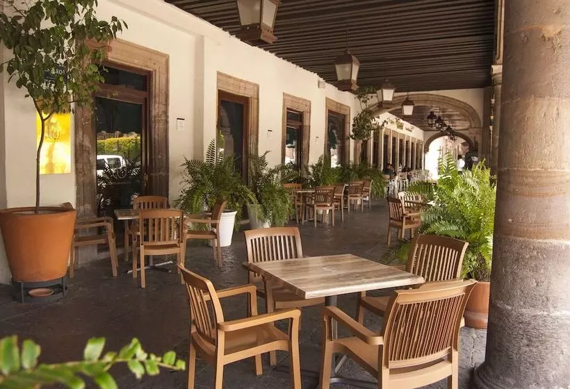 Отель Casino Morelia