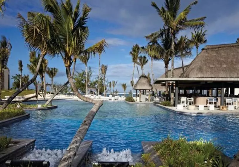 בית מלון כפרי Long Beach Mauritius