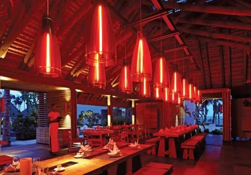 בית מלון כפרי Long Beach Mauritius