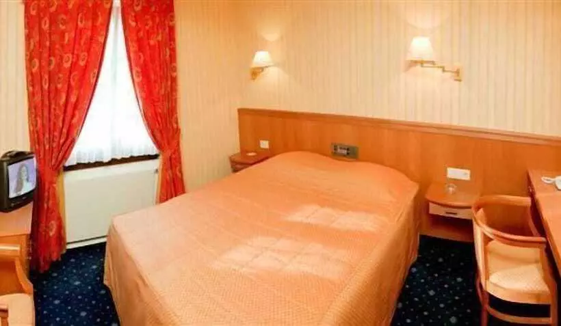 هتل Restaurant Dahm