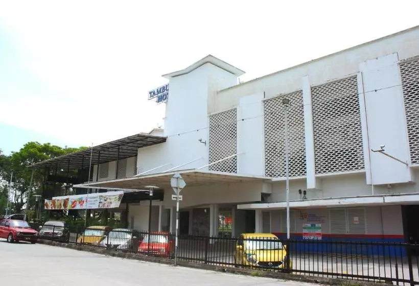 ホテル Tambun Inn