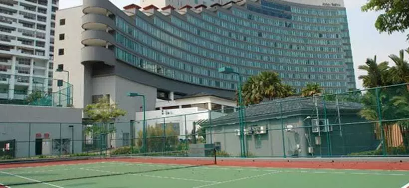 Отель Thistle Johor Bahru