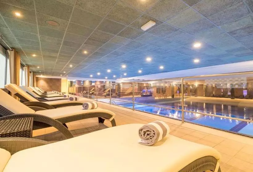 Beach Hotel Noordwijk