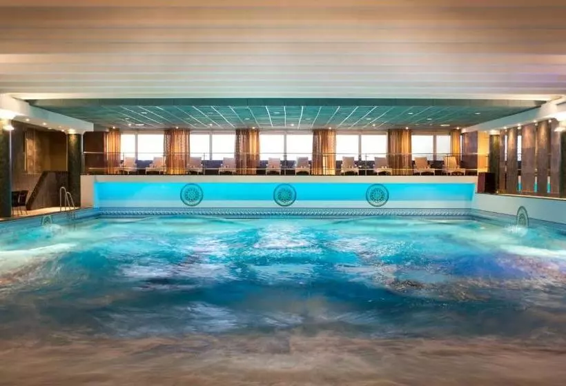 Beach Hotel Noordwijk