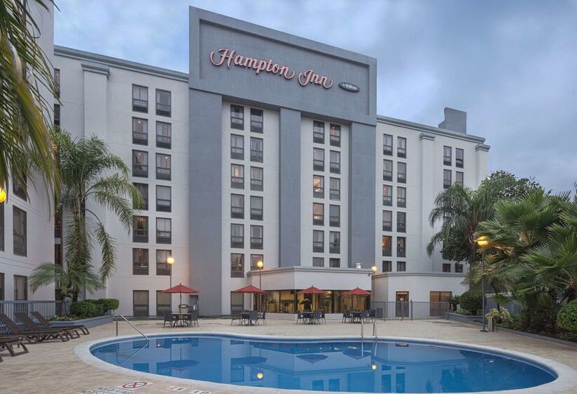 Hotel Hampton Inn By Hilton Monterrey/galeríasobispado