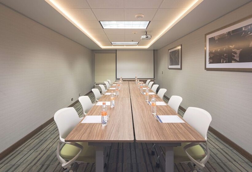 Hotel Hampton Inn By Hilton Monterrey/galeríasobispado