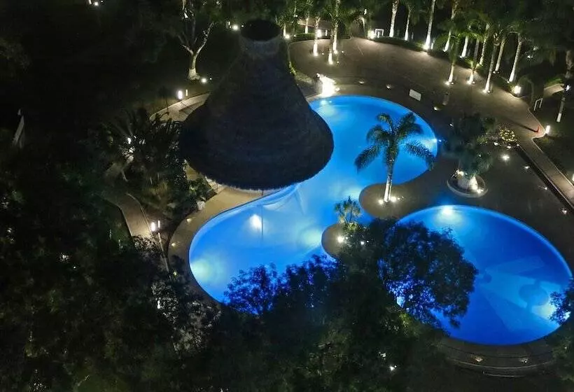 هتل Holiday Inn San Luis Potosi Quijote By Ihg