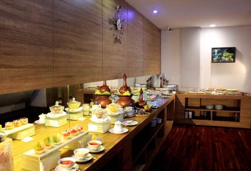 Kyriad Arra Hotel Cepu