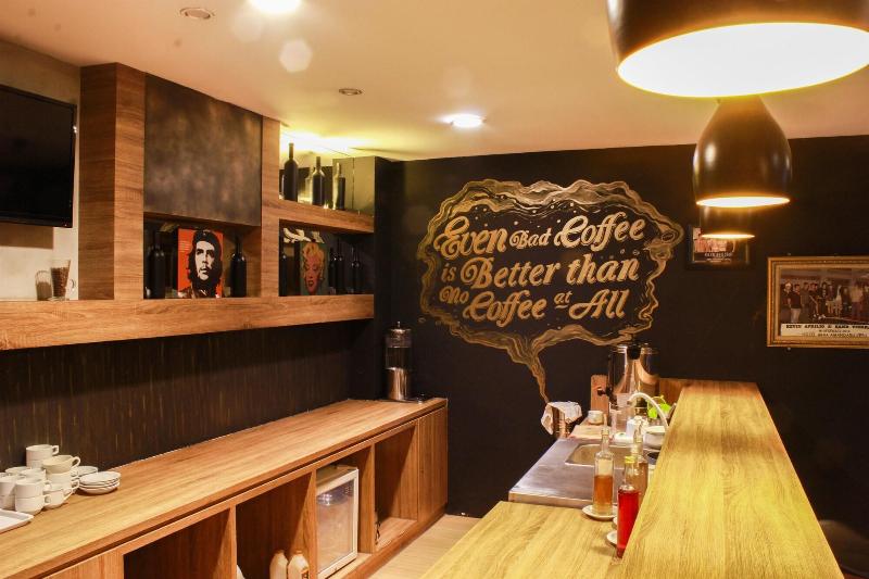 Kyriad Arra Hotel Cepu