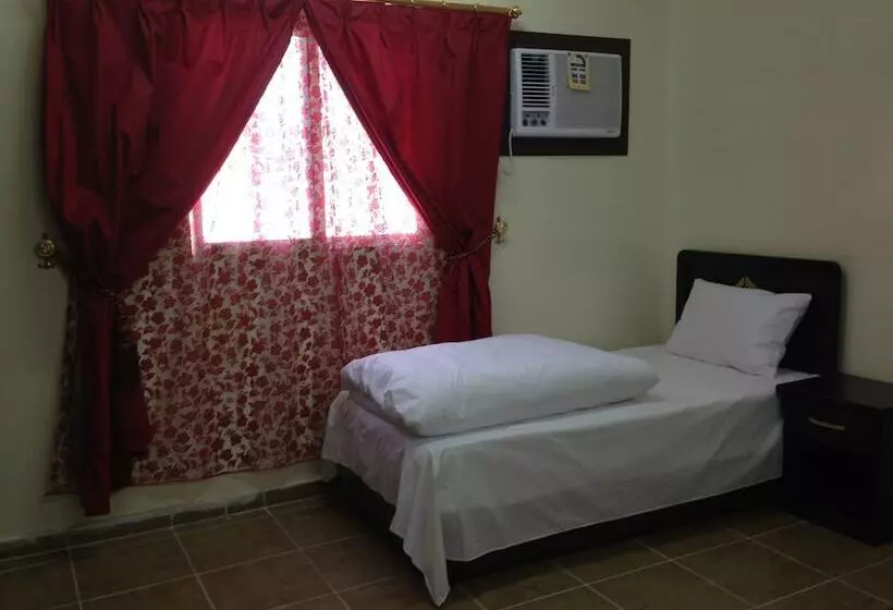 Al Eairy Furnished Apartments Tabuk 1