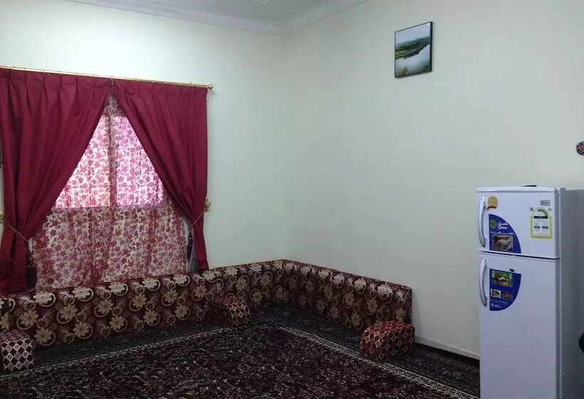 Al Eairy Furnished Apartments Tabuk 1