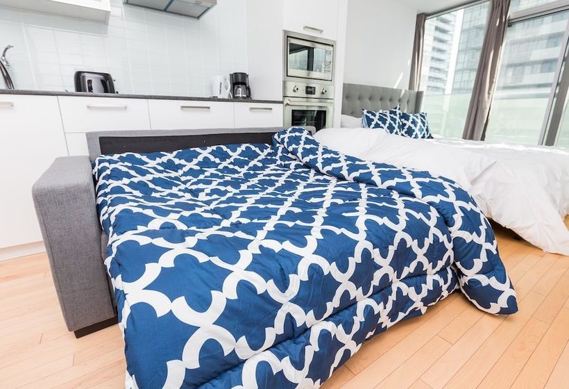 Applewood Suites  Financial District