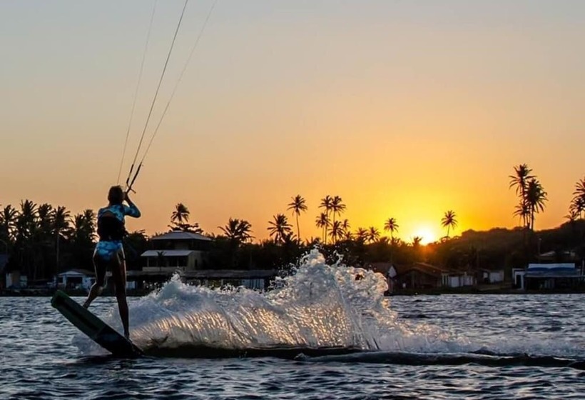 Bada Hostel & Kite School