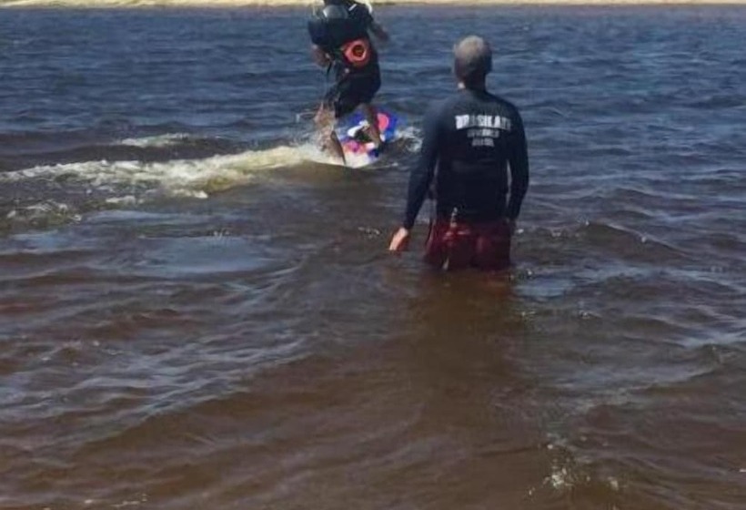 Bada Hostel & Kite School