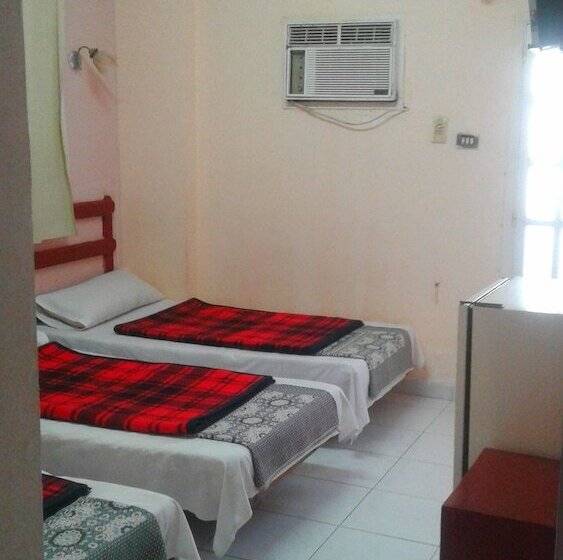 تختخواب و صبحانه 4 Seasons