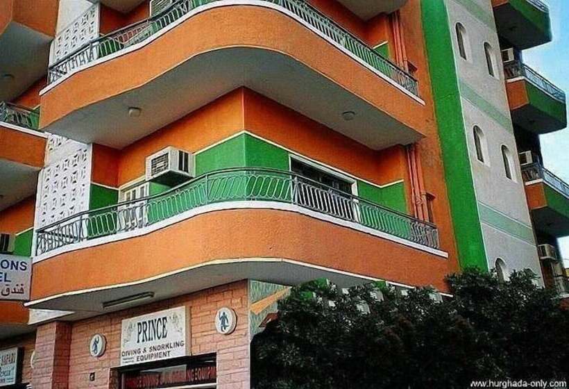 تختخواب و صبحانه 4 Seasons