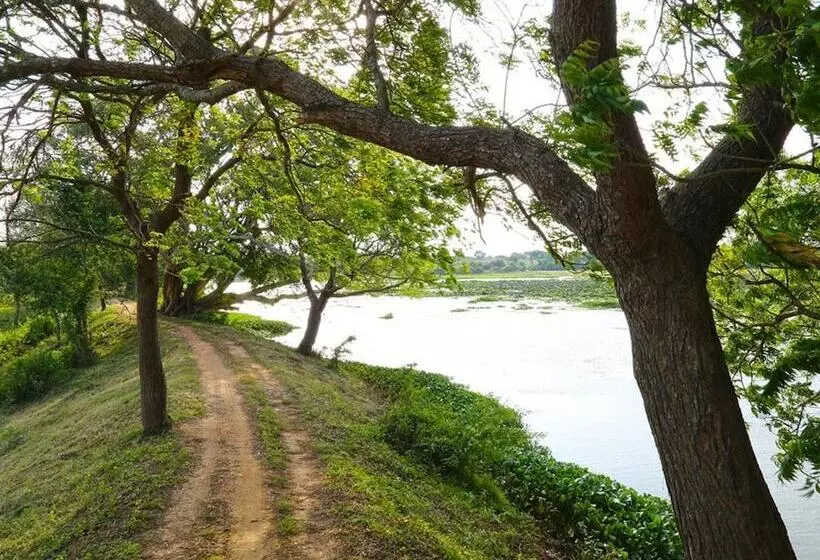 ホテル Best Life Eco Resort Mattala