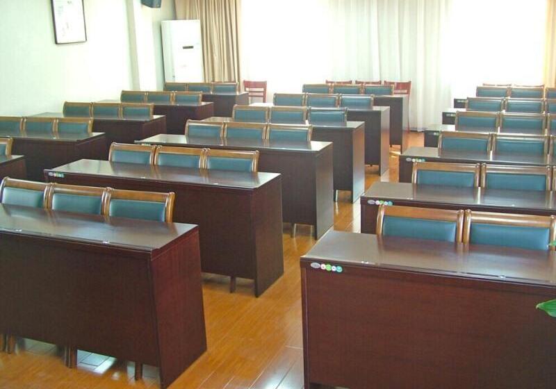 בית מלון כפרי Greentree Inn Huaian West Huaihai Road