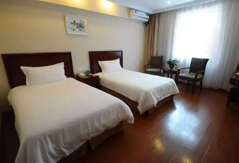 Hotelli Greentree Inn Huaian West Huaihai Road