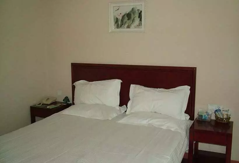 Hotelli Greentree Inn Huaian West Huaihai Road