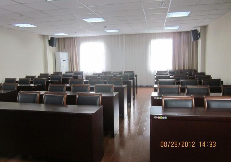 בית מלון כפרי Greentree Inn Huaian West Huaihai Road