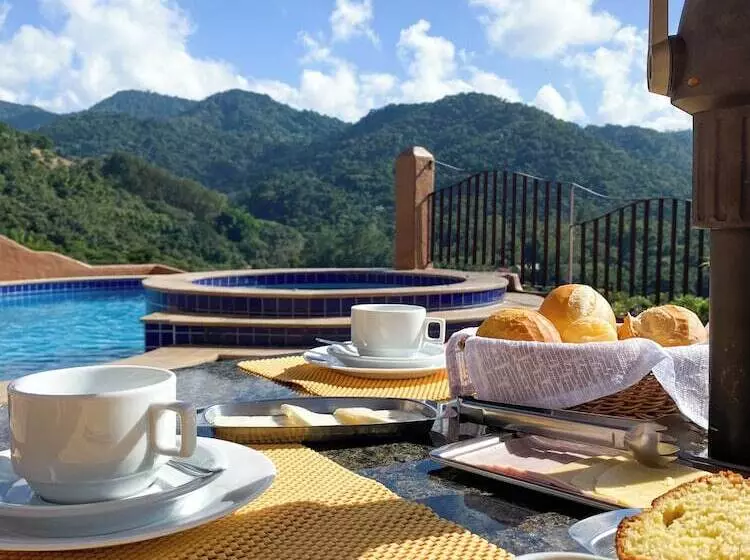 Hotelli Pousada Santa Fe De Penedo