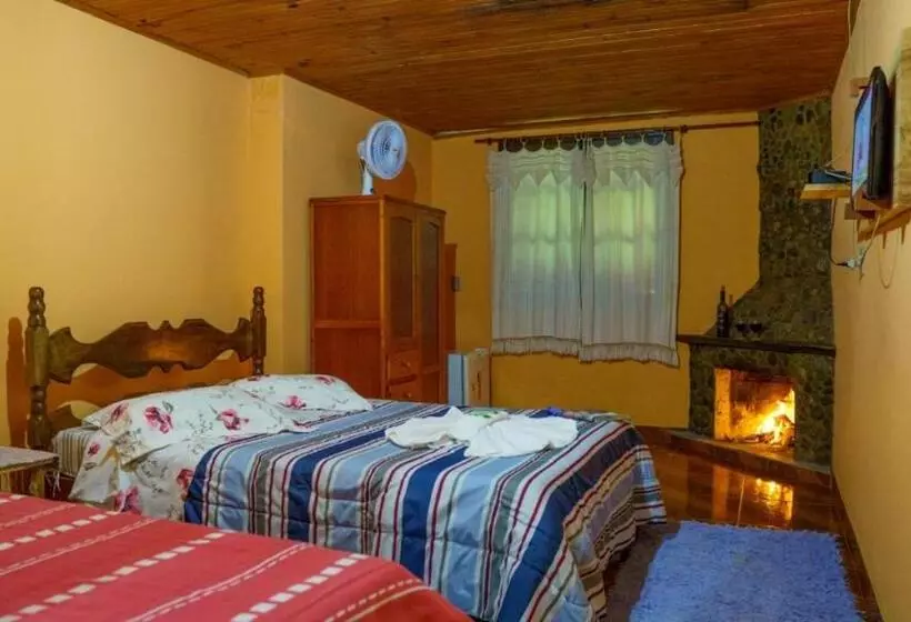 Hotelli Pousada Vale Da Represa