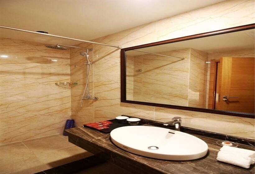 Hotel Qingdao Airport Fuhua