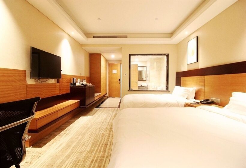 Hotel Qingdao Airport Fuhua