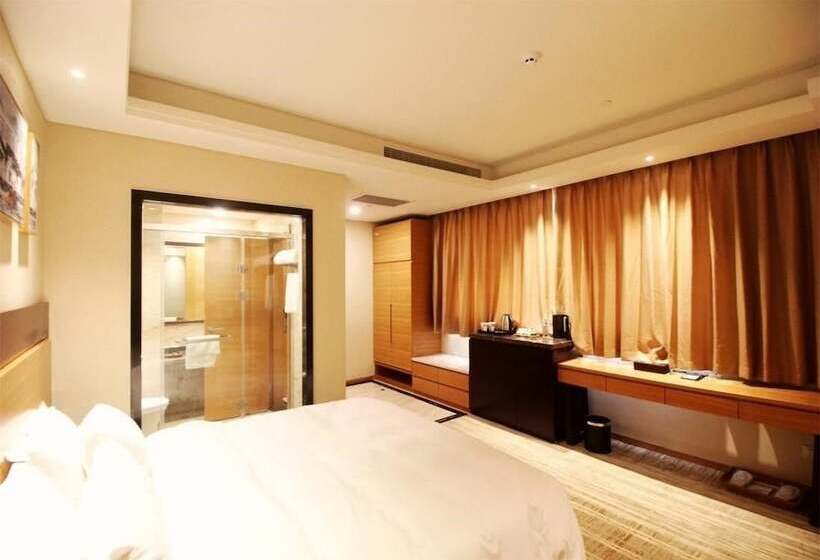 Hotel Qingdao Airport Fuhua