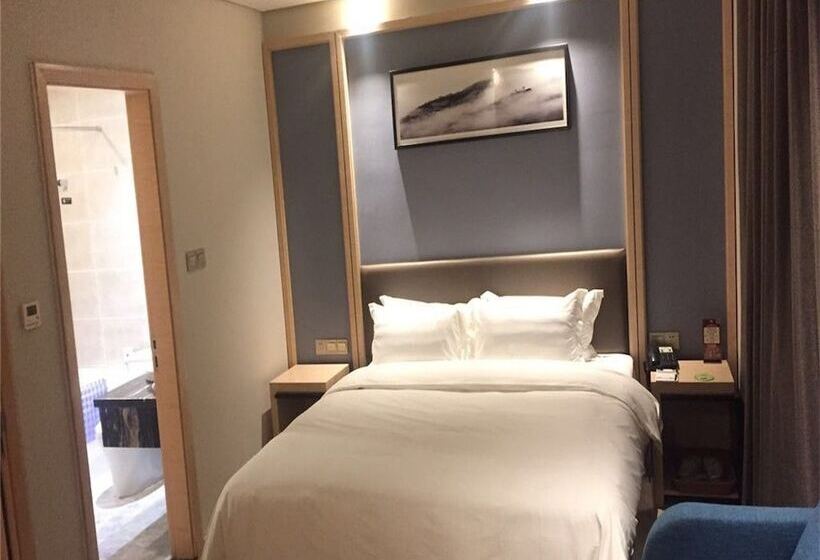 Hotel Qingdao Airport Fuhua