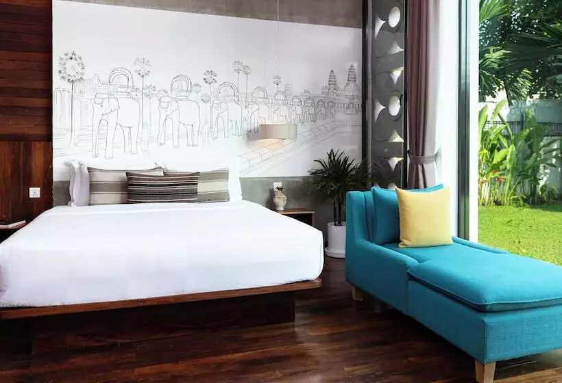 هتل Shintana Saya Residence