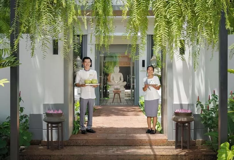 هتل Shintana Saya Residence