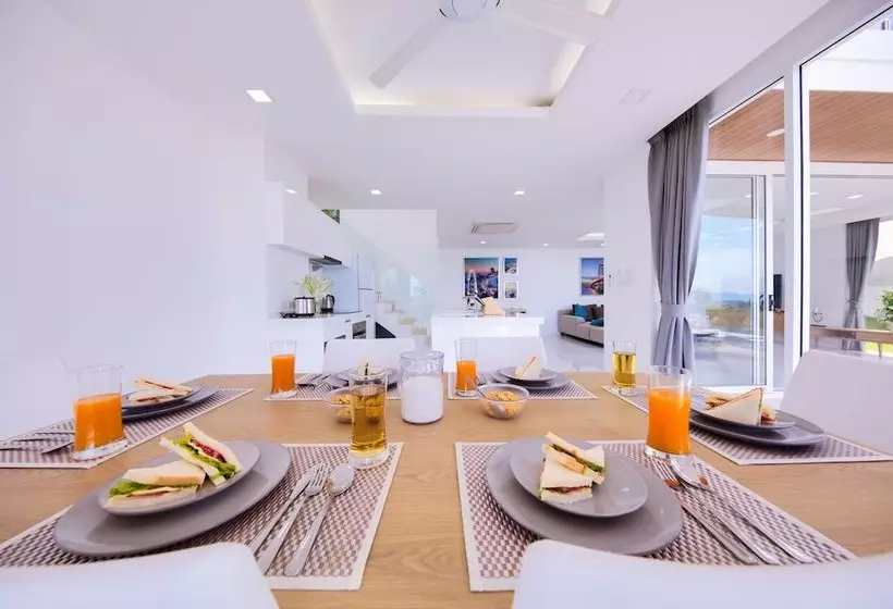 Modern Styled 3 Br Pool Orchid Villa