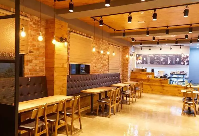 Majatalo Ara & Maru Hostel