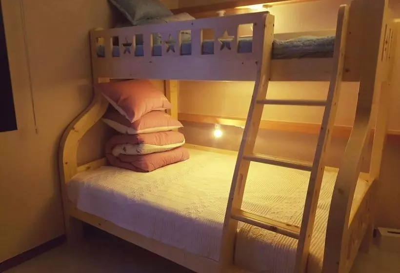 Majatalo Ara & Maru Hostel