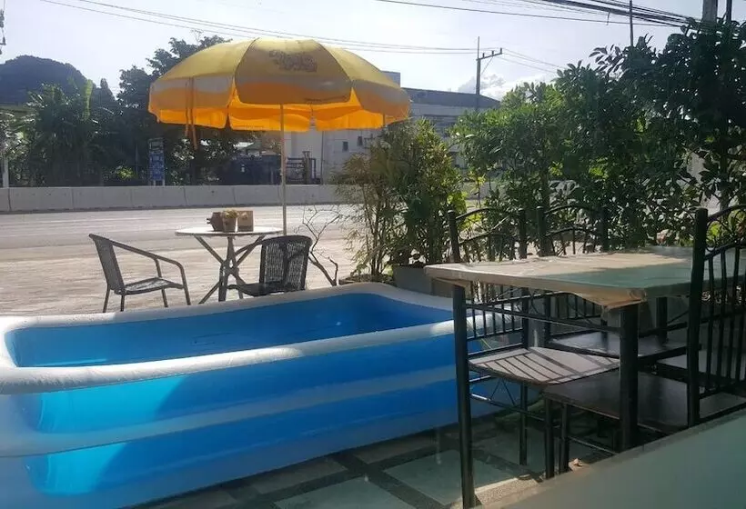 پانسیون Ck House Krabi