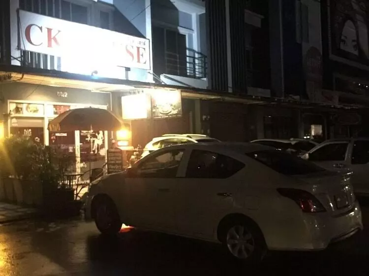 پانسیون Ck House Krabi