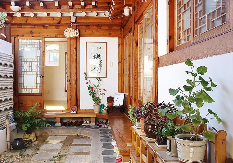 Pensjonat Inwoo Guesthouse