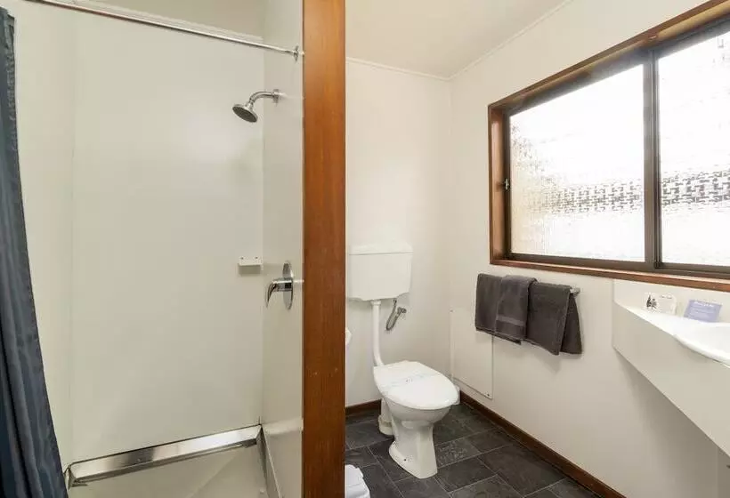 酒店 Centennial Court