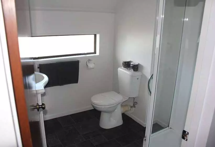 酒店 Centennial Court